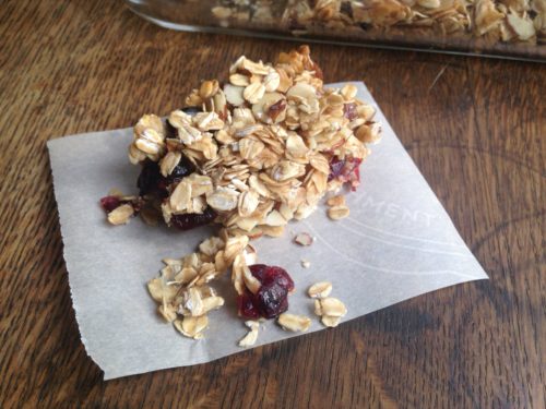 Cranberry Oatmeal Granola Bars- easy and healthy!