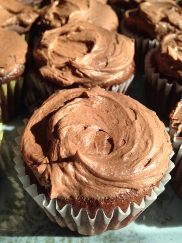 Simple chocolate frosting 11