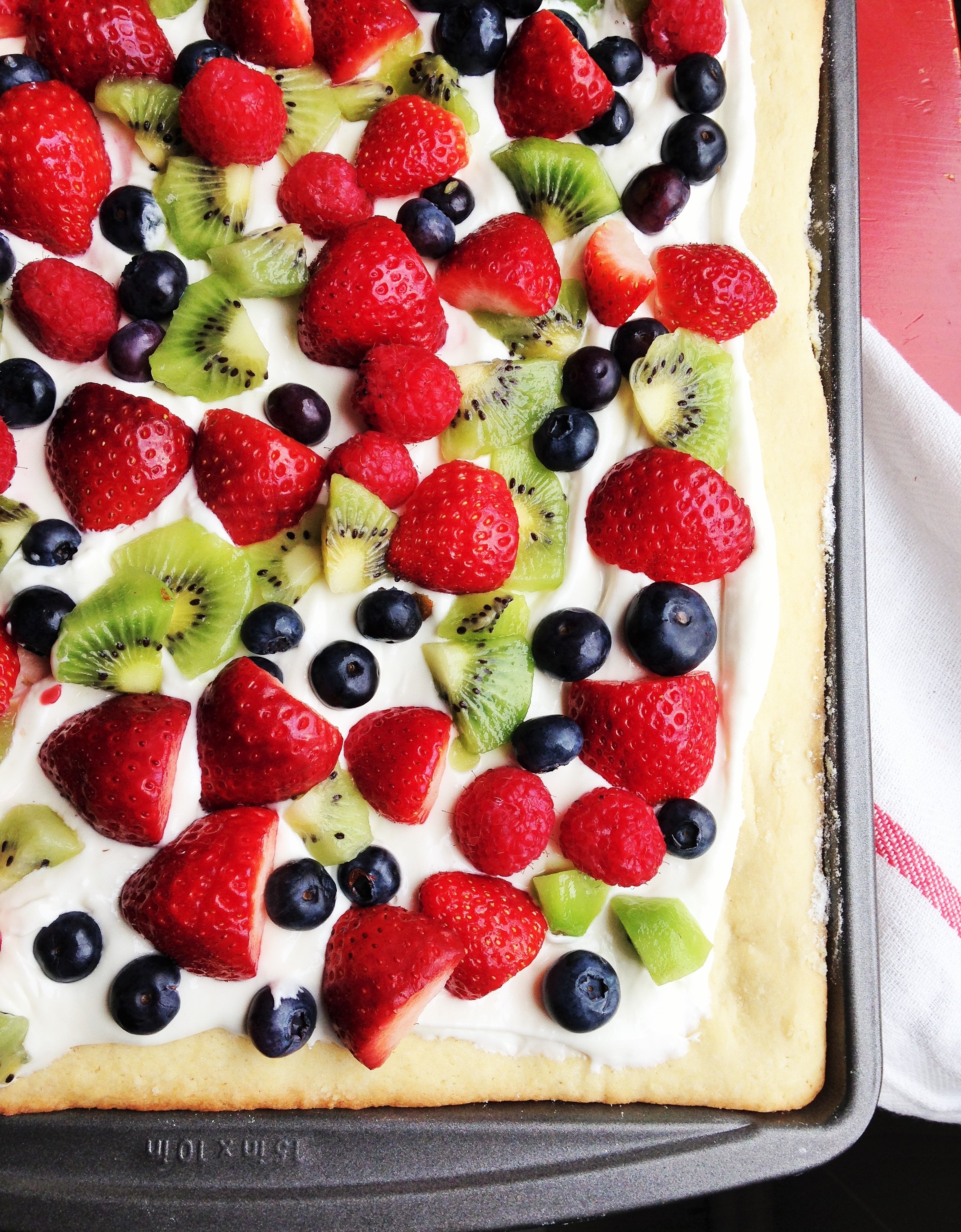 Quick and Easy Fruit Pizza