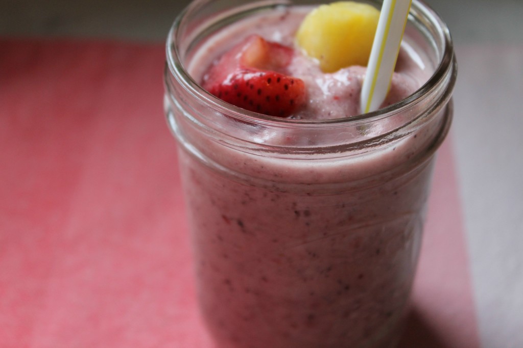 tropical fruit smoothie