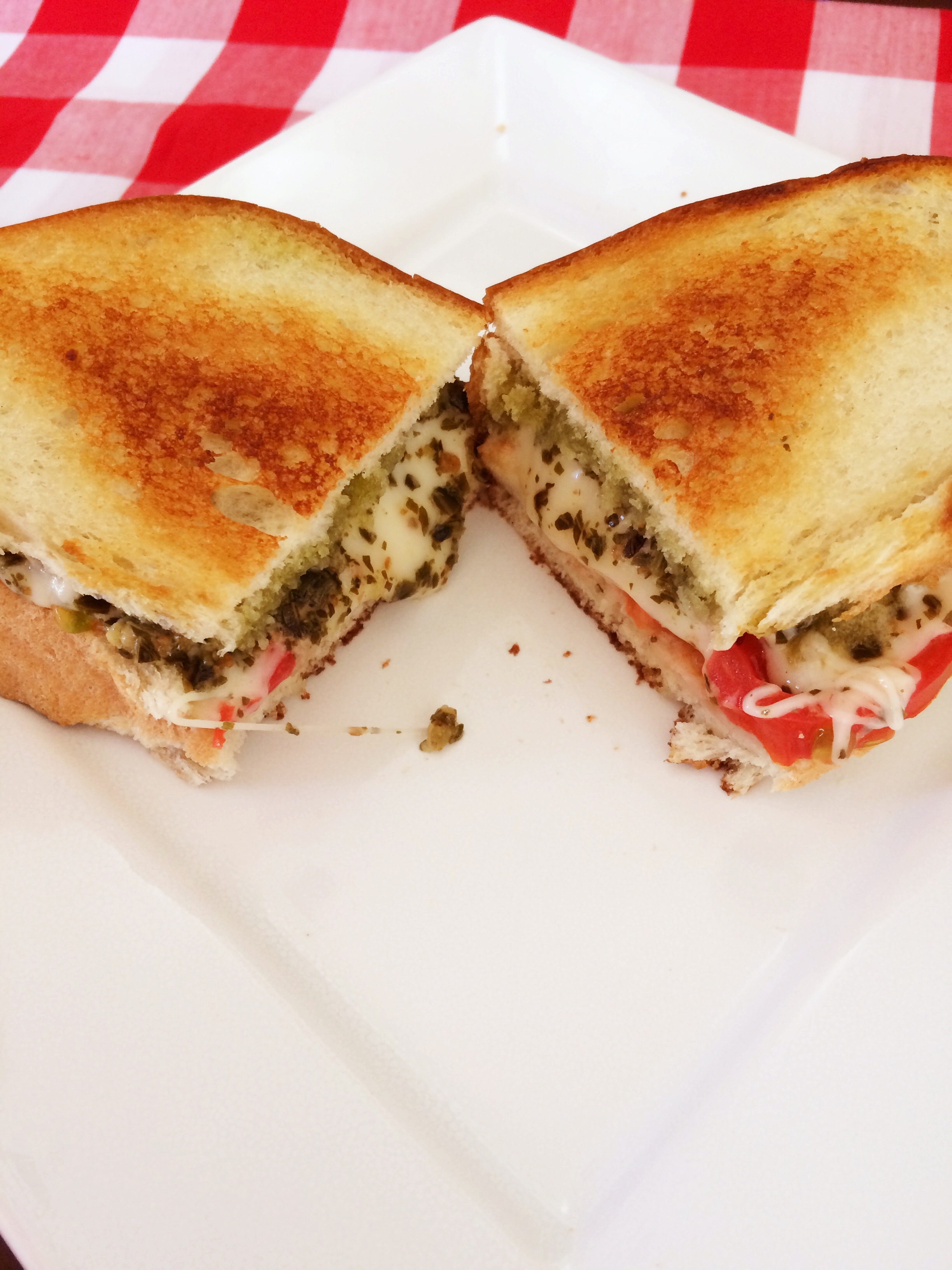 Caprese Grilled Cheese