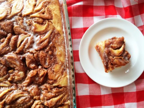 Cinnamon roll cake