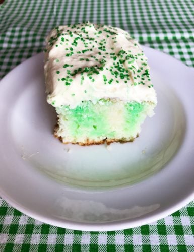 st patrick jell-o poke cake