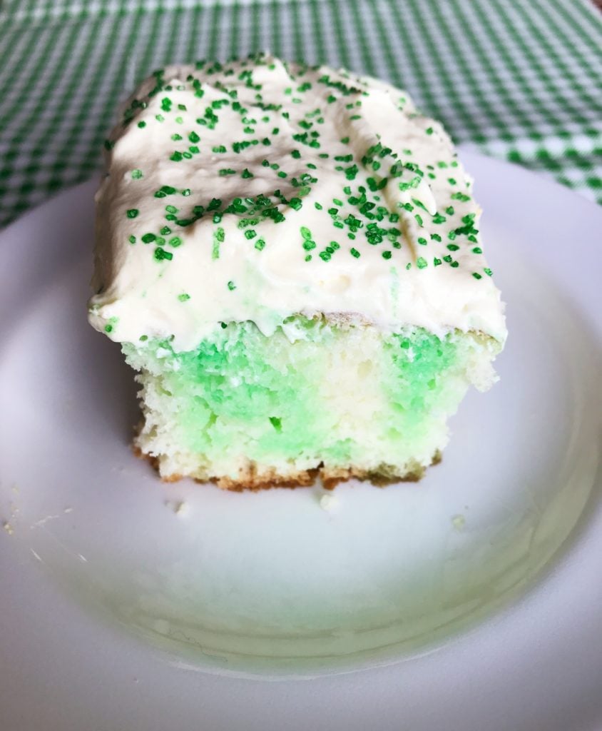st patrick jell-o poke cake