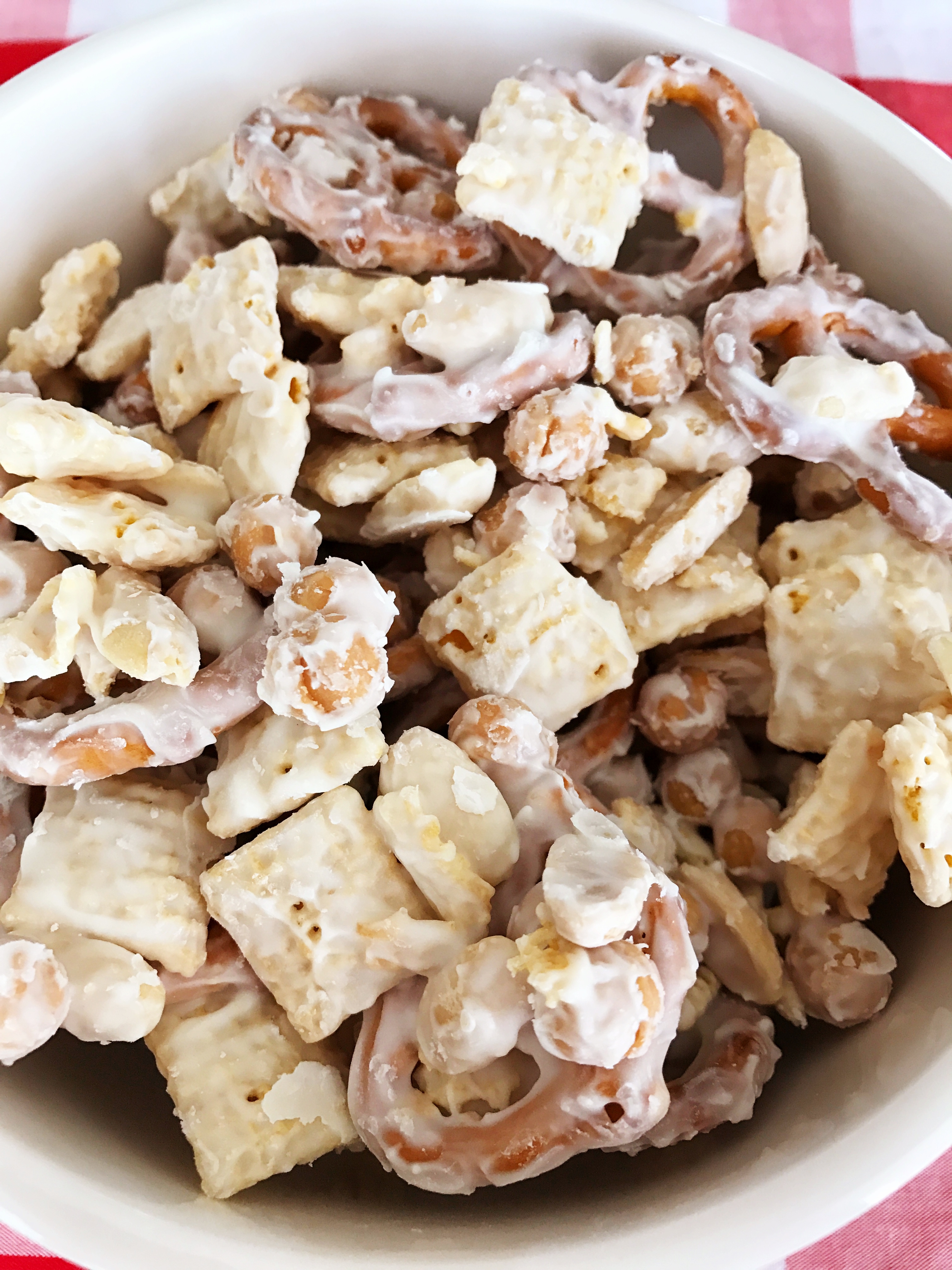 Blizzard Party Snack Mix