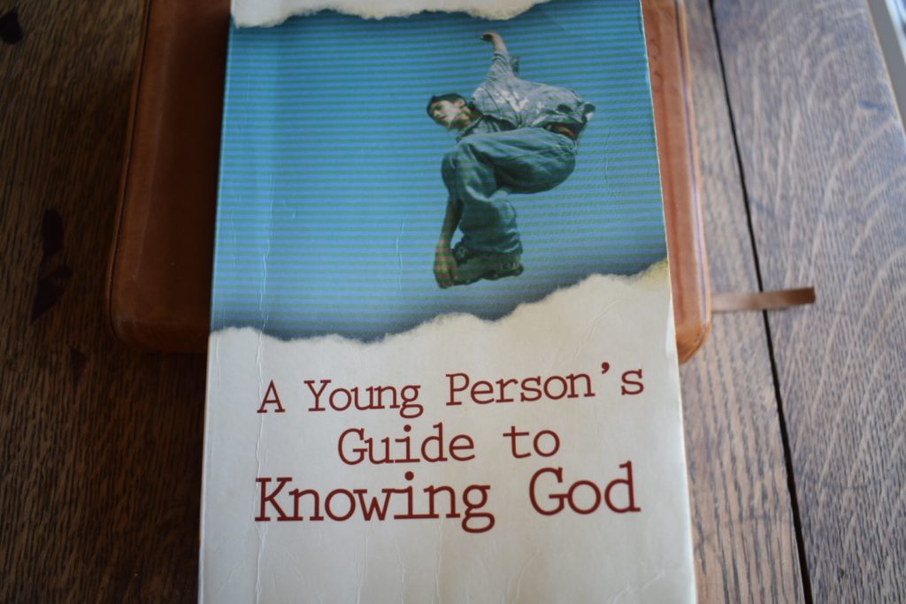 A Young Person's Guide to Knowing God by Patricia St. John