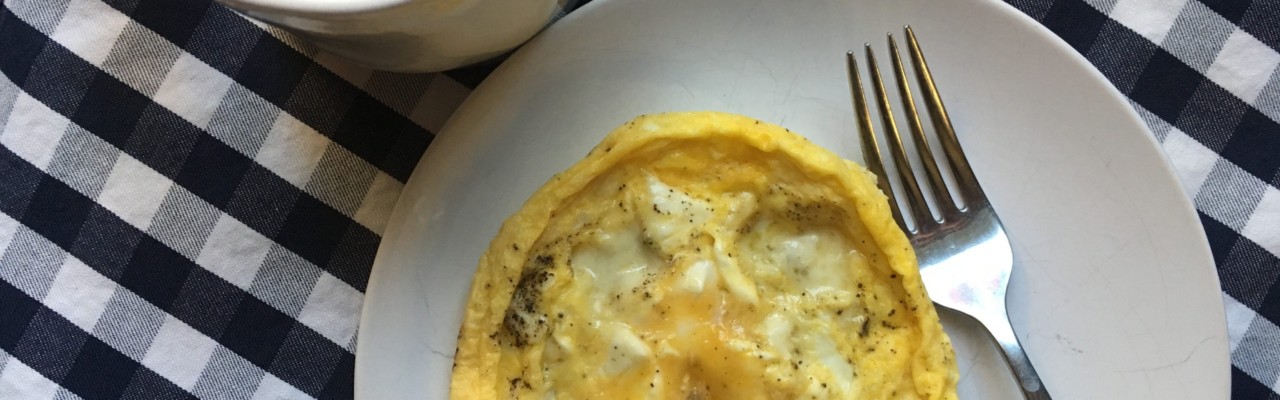 Low-carb, keto, microwave omelet