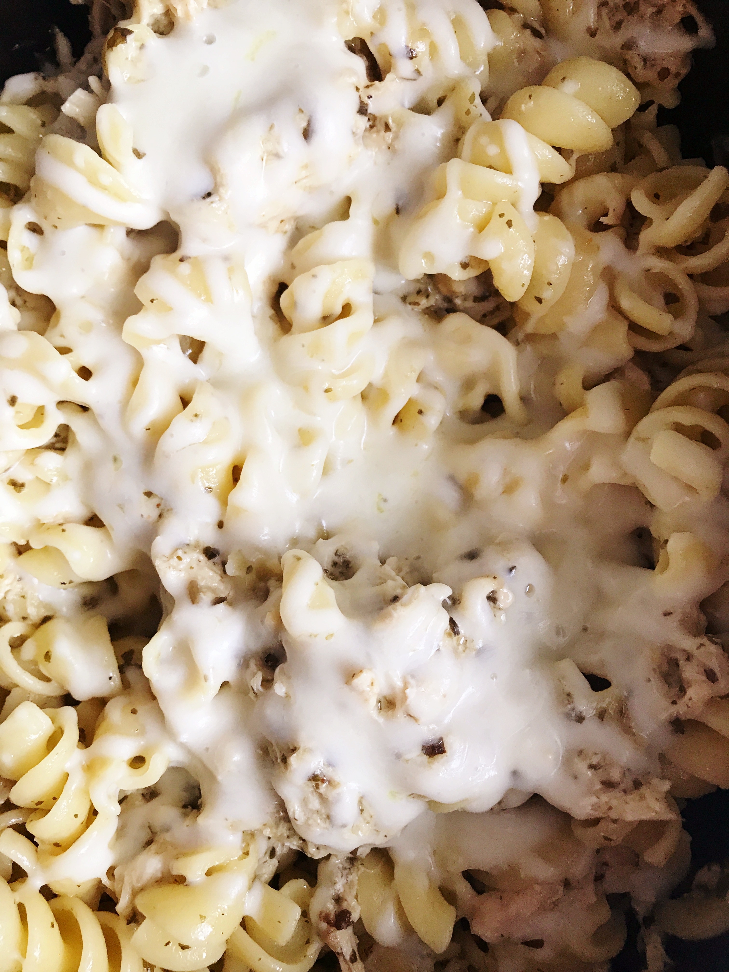 Crockpot Pesto & Mozzarella Chicken Pasta The Gingham Apron