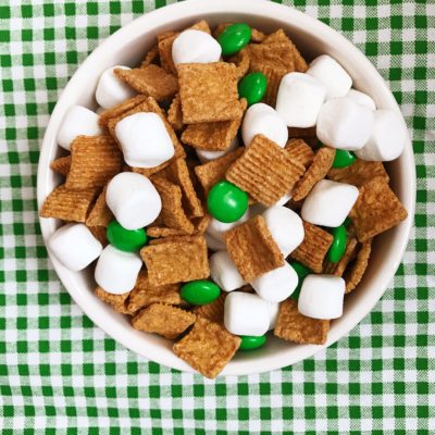 St Patrick’s day snack mix