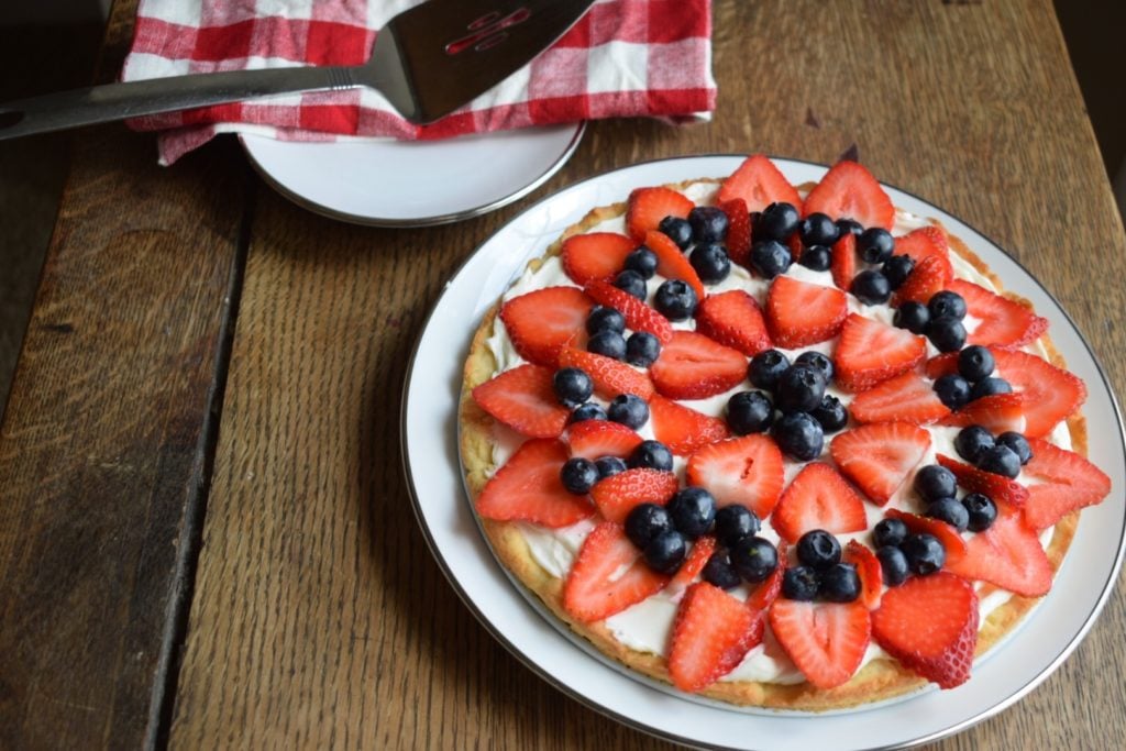 Keto (Sugar-Free) Fruit Pizza 