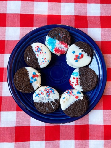 Independence Day Dipped Oreos