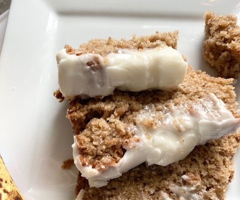 banana bread with cream cheese frosting